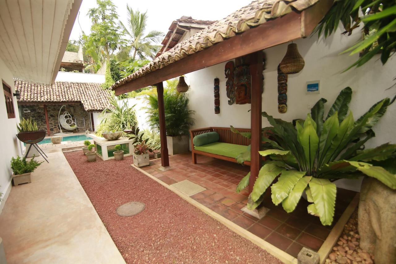 Rock Elephant Villa ヒッカドゥワ エクステリア 写真